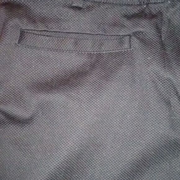 SIGNATURE COLLECTION WOMEN'S CAPRIS - Picture 5 of 10